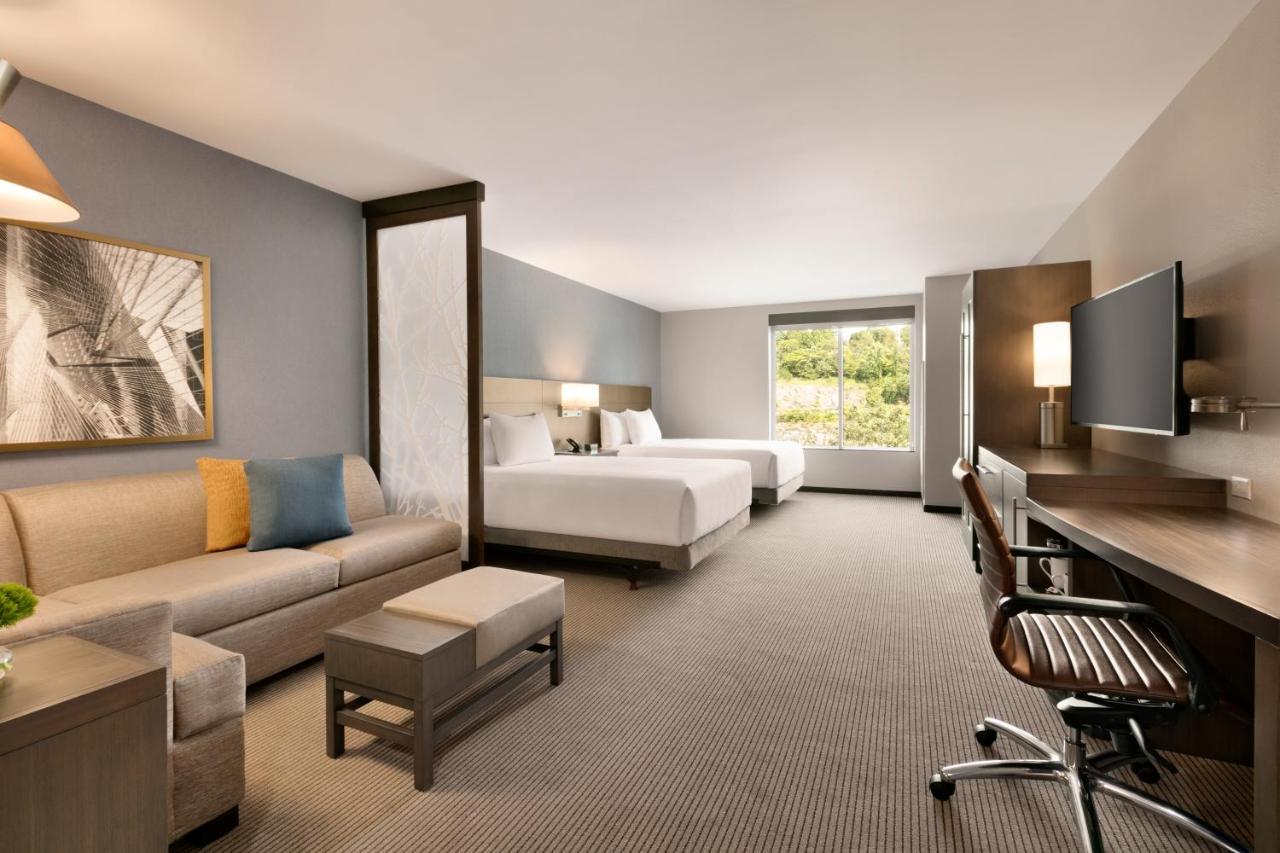 Hyatt Place Fort Lee/George Washington Bridge Bagian luar foto